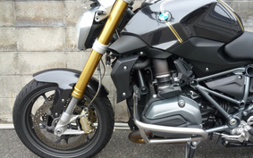 BMW R1200R 2015 0A04