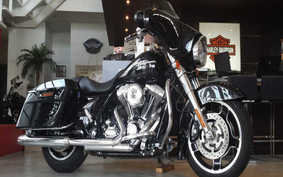 HARLEY FLHX Street Glide 2010 KB4