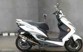 YAMAHA CYGNUS 125 X SR SE44J