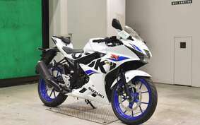 SUZUKI GSX-R125 DL33B