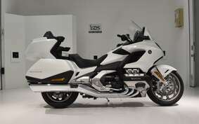 HONDA GL 1800 GOLD WING TOUR DCT 2023 SC79