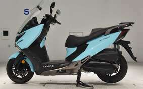 KYMCO X-タウンCT250