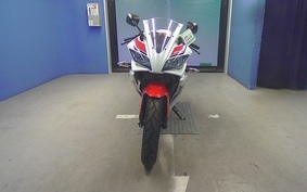 YAMAHA YZF-R125 RE06