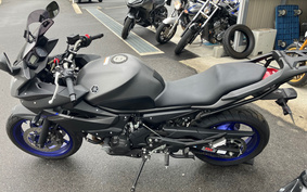 YAMAHA XJ600 2017 RJ22