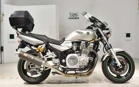 YAMAHA XJR1300 2002 RP03J