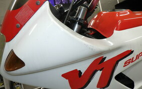 HONDA VT250FG MC15