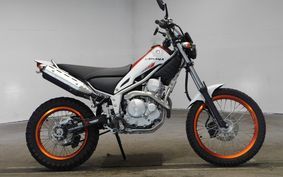 YAMAHA TRICKER DG16J