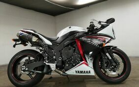 YAMAHA YZF-R1 2015 RN23