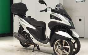 YAMAHA TRICITY 125 SE82J