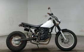 YAMAHA TW225