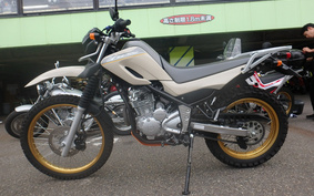 YAMAHA SEROW 250 DG17J