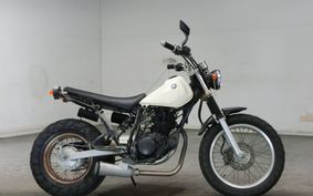 YAMAHA TW225 DG09J