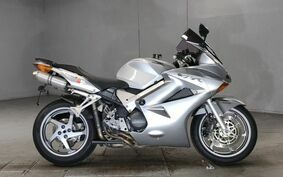 HONDA VFR800 2004 RC46