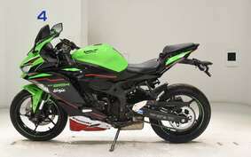 KAWASAKI ZX-25R ZX250E