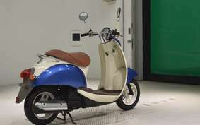 HONDA CREA SCOOPY I AF55