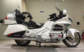 HONDA GL 1800 GOLD WING 2012 SC68