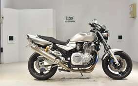 YAMAHA XJR1300 2002 RP03J