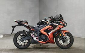 YAMAHA YZF-R25 RG10J