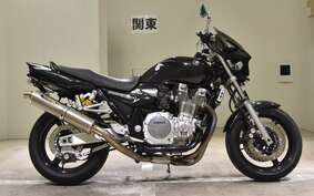 YAMAHA XJR1300