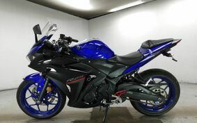 YAMAHA YZF-R25 RG10J