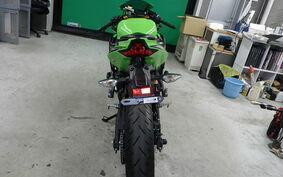 KAWASAKI ZX-25R ZX250E