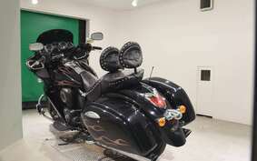 KAWASAKI VULCAN 1700 CUSTOM 2013