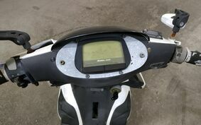 ADIVA R125 不明