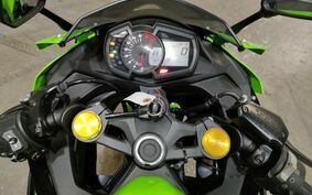 KAWASAKI ZX-25R ZX250E