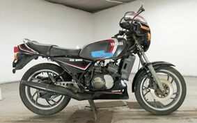 YAMAHA RZ250 4L3