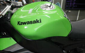 KAWASAKI ZX 10 NINJA R 2010