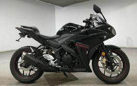 YAMAHA YZF-R25 RG10J