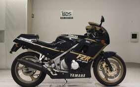 YAMAHA FZR250 2KR