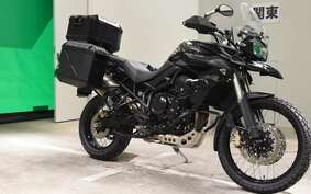 TRIUMPH TIGER 800 XC 2011 RE11B8