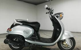 YAMAHA VINO 125 SE24