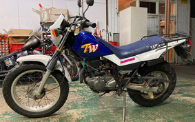 YAMAHA TW200 2JL