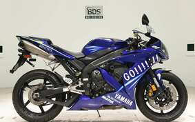 YAMAHA YZF-R1 2004