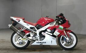 YAMAHA YZF-R1 1999 RN011