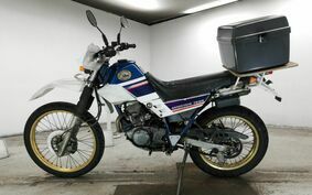 YAMAHA SEROW 225 W 4JG