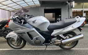 HONDA CBR1100XX 2003 SC35