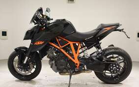 KTM 1290 SUPER DUKE R 2016 V3940