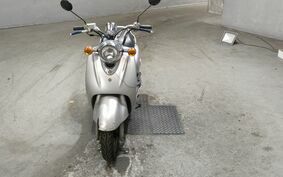 YAMAHA VINO 125 SE24