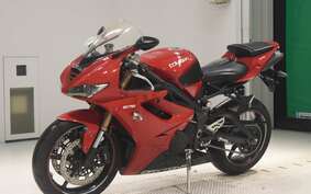 TRIUMPH DAYTONA 675 2013