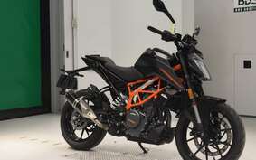 KTM 390 DUKE 2024