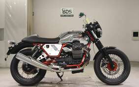 MOTO GUZZI V7 RACER 2013