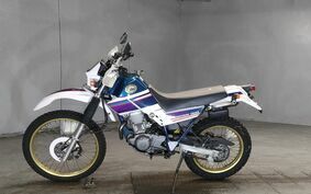 YAMAHA SEROW 225 W 4JG