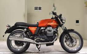 MOTO GUZZI V7 CLASSIC 2012 LWJ0