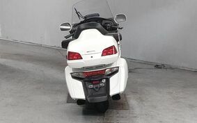 HONDA GL 1800 GOLD WING 2013 SC68