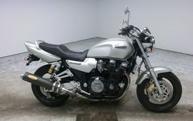 YAMAHA XJR1200 1996 4KG