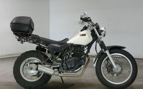 YAMAHA TW225 DG09J