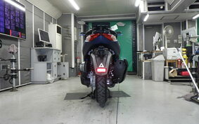 YAMAHA N-MAX SEG6J